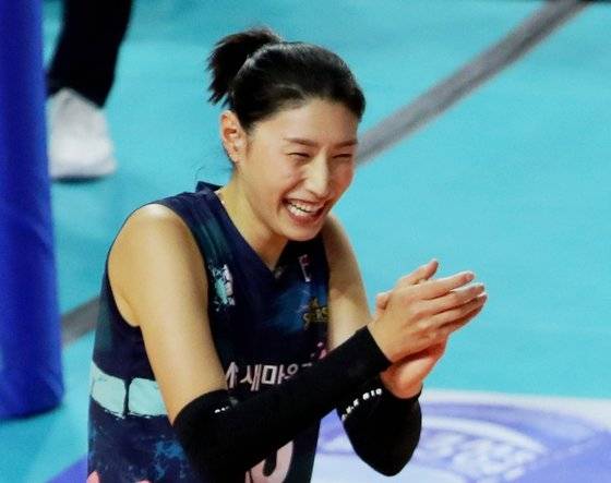 챔프전을 앞두고 있는 김연경. 연합뉴스