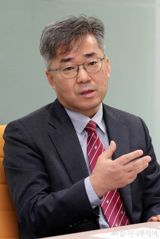 이재근 주중국대사관 상무관이 10일 서울 서린동 머니투데이 본사에서 진행한 2023 상무관 좌담회에 참석해 통상현안을 설명했다.  /사진=이기범 기자 leekb@