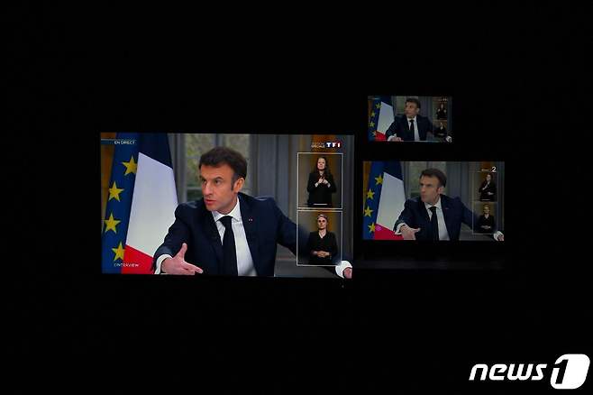 23일(현지시간) 에마뉘엘 마크롱 프랑스 대통령이 대국민 연설에서 연금개혁의 불가피성을 호소했다. ⓒ AFP=뉴스1 ⓒ News1 정윤영 기자