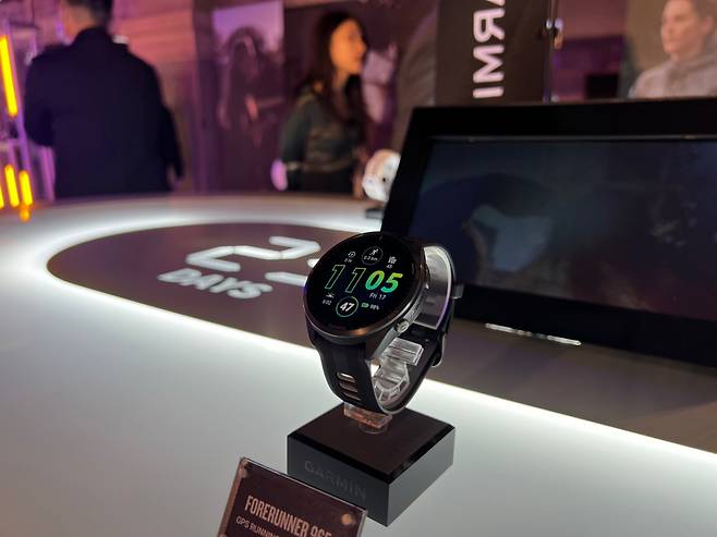 가민 포러너 965. [박혜림 기자/rim@]