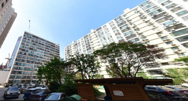 서울 영등포구 여의도동 수정아파트 전경. 사진=네이버로드뷰 갈무리