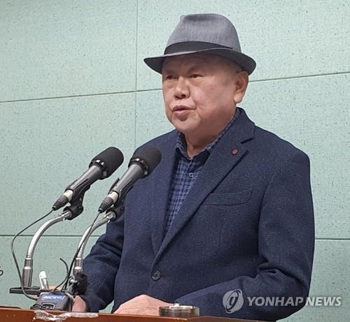 '쥴리 의혹' 제기 안해욱씨, 전주을 재선거 출마 선언 [촬영 : 김동철]
