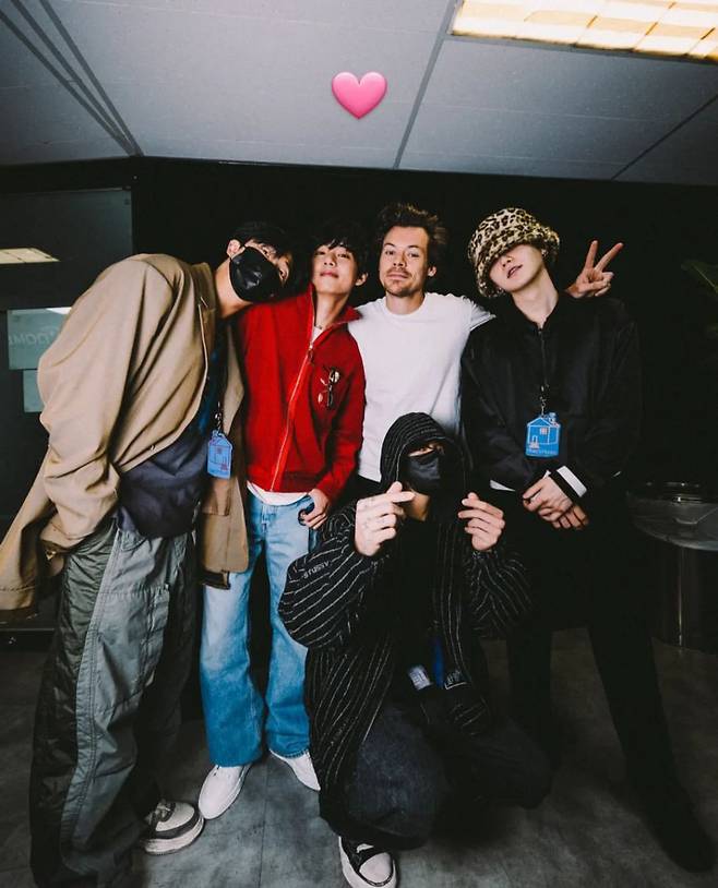 방탄소년단 정국, 해리 스타일스 콘서트 2번째 방문 '찐팬'..역대급 컬래버 '기대 UP'