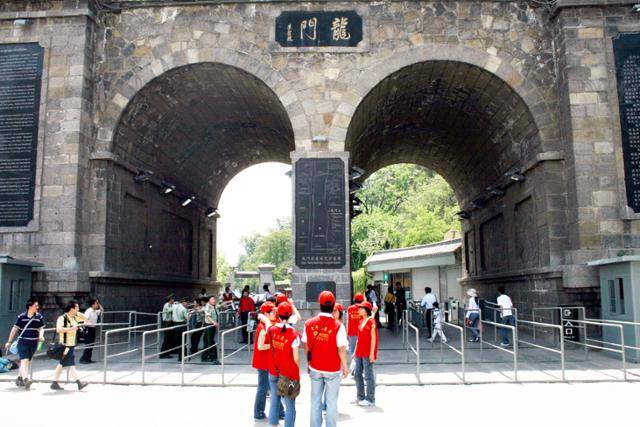 뤄양 용문석굴 입구. ⓒ최종명