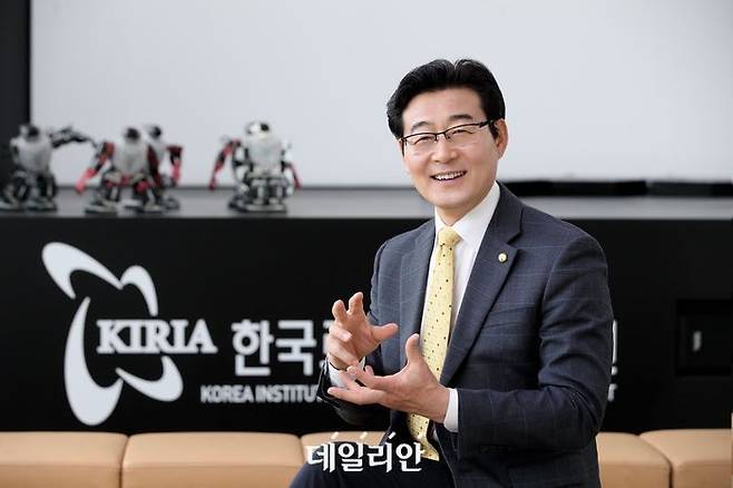 손웅희 한국로봇산업진흥원 원장.ⓒ한국로봇산업진흥원