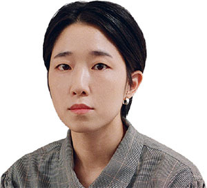 김진영사진책방 ‘이라선’ 대표, 서울대 미학과 박사과정