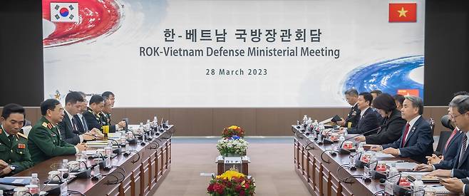 28일 서울 국방부 청사에서 한·베트남 국방장관회담이 열리고 있다.(국방부 제공)