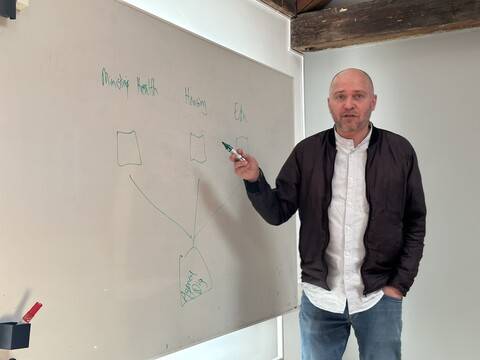 지난 2월2일 미켈 프리히 디지털허브덴마크 대표단장이 덴마크의 디지털 셀프 서비스에 대해 설명하고 있다.