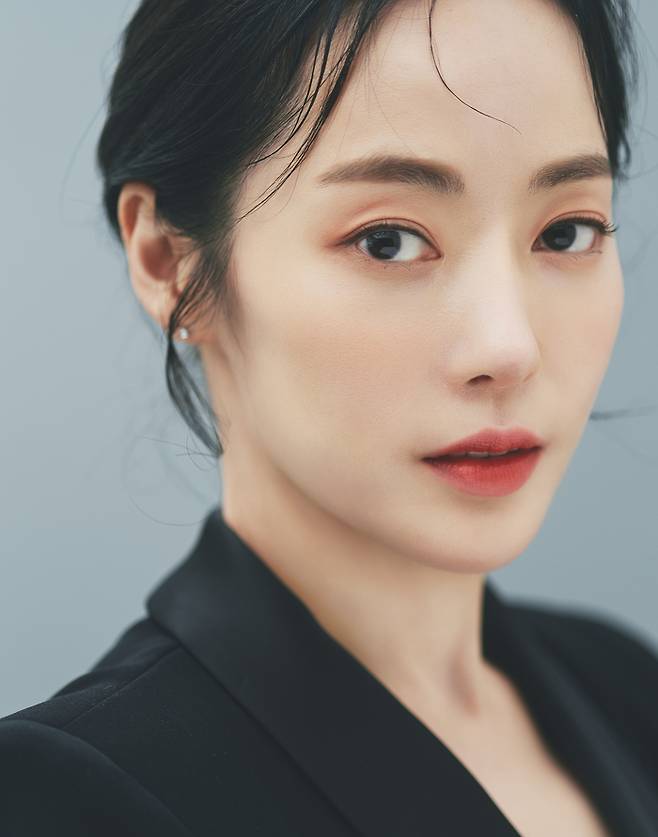 배우 윤아정. 이엘파크