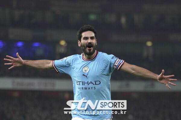 대역전승을 거둔 맨체스터 시티. 사진┃뉴시스/AP