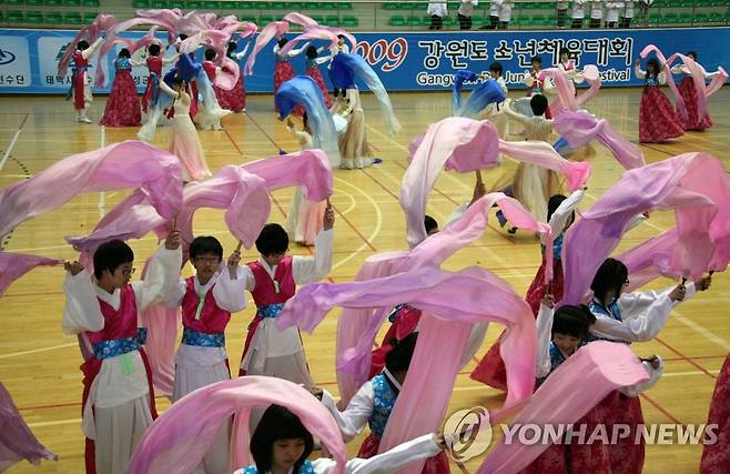 강원소년체전 개막식 [고성군 제공. 재판매 및 DB 금지]