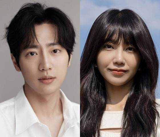 이상엽 정은지(왼쪽부터)