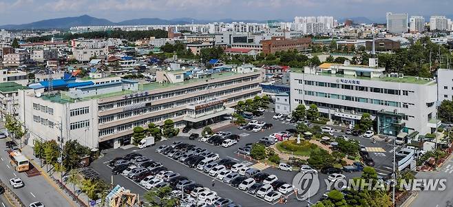 전북 익산시청 전경 [연합뉴스 자료사진]