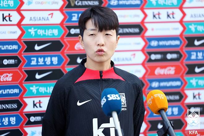 여자축구대표팀 김혜리 선수가 2일 경기도 파주 국가대표트레이닝센터(NFC)에서 언론 인터뷰를 하고 있다. (대한축구협회 제공) 2023.4.2/뉴스1