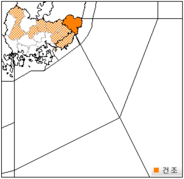 12일 오전 10시 기준 건조특보 발효 구역. (기상청 제공)