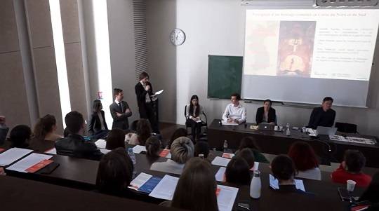 사진 = 현지시간 12일 프랑스 파리 13구 동양언어문명국가연구소에서 '남북한의 공동 유산에 대한 인식'을 주제로 강연을 하는 송영길 전 더불어민주당 대표(김성재 VJ 촬영)