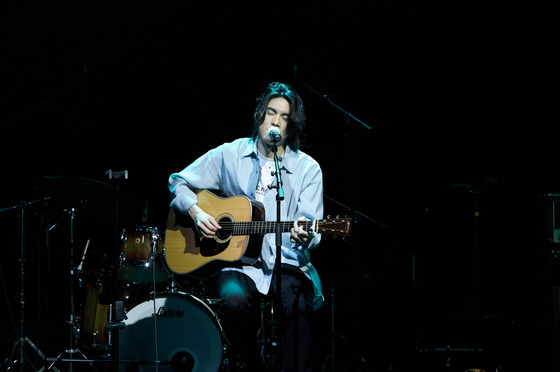 Singer-songwriter Hong Issac [CJ CULTURAL FOUNDATION]