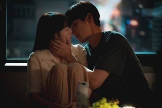 '사랑이라 말해요' 김영광, 이성경 /사진제공=월트디즈니컴퍼니 코리아