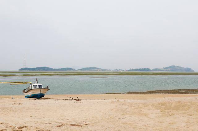 조금나루에서는 무안군 유일의 유인도 탄도행 배가 하루 두 번 운항한다. ⓒ박준규