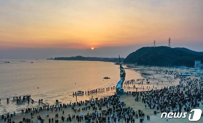 왜목마을 해수욕장 전경. (당진시 제공) /뉴스1