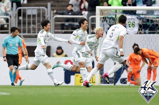 K리그1 7위에 오른 전북 현대.(한국프로축구연맹 제공)