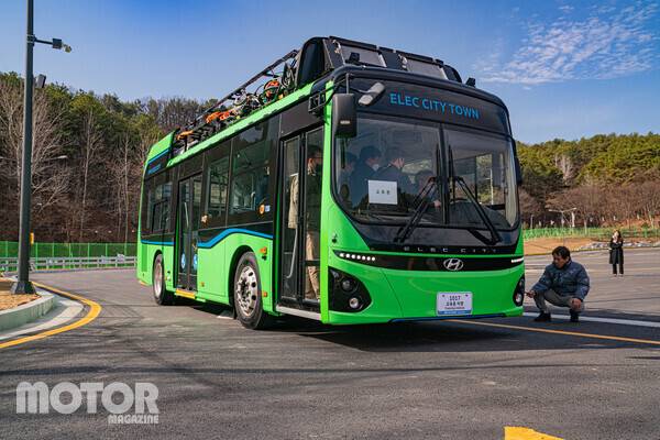 현대 일렉시티 사진 모터매거진 최재혁 기자