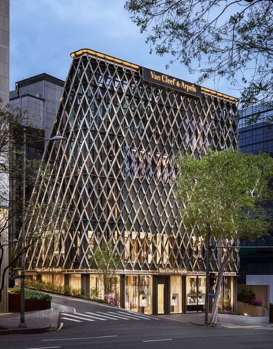 반클리프 아펠 서울 메종. ⓒYongjoon Choi [사진 반클리프 앤 아펠]