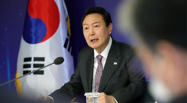 President Yoon Suk-yeol Presiding over KOTRA Meeting [Photo by Yonhap]