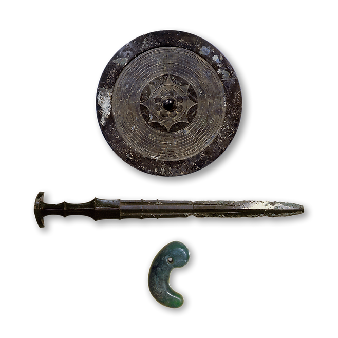 실물이 공개되지 않은 삼종신기 상상도. ①거울 ②검 ③굽은 구슬로 이뤄져 있다.