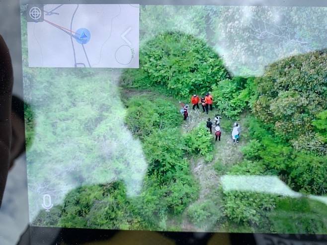 제주 동거문이 오름에서 드론 수색을 통해 찾아낸 조난자.(제주자치경찰단 제공)