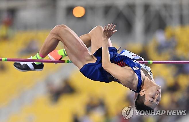 2022년 도하 다이아몬드리그에서 우승한 우상혁 [EPA=연합뉴스 자료사진]