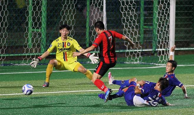 과거 축구대회 사진 [경남 함안군 제공. 재판매 및 DB 금지]