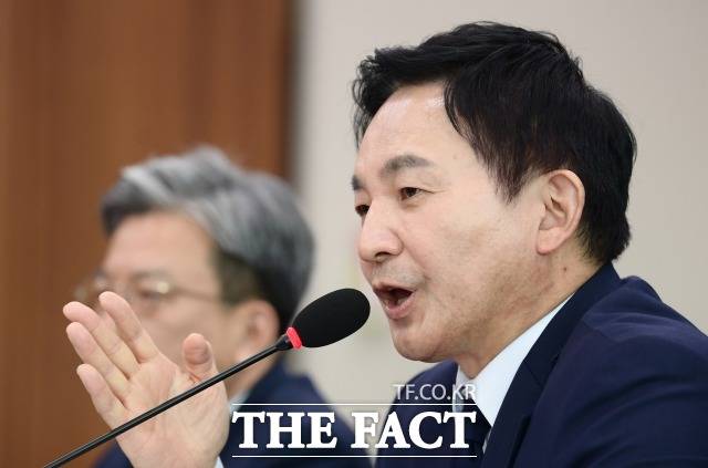 정치권 인사나 다수 언론은 '대한민국이 OECD 사기 범죄 발생 1위'라고 말한다. 4월 28일 국회 국토교통위원회 전세사기 피해 지원 특별법 논의를 위한 전체회의에 출석해 의원 질의에 답하는 원희룡 국토교통부 장관. /이새롬 기자