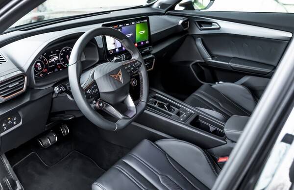 CUPRA Formentor VZ5 5 By Manhart 사진 만하르트