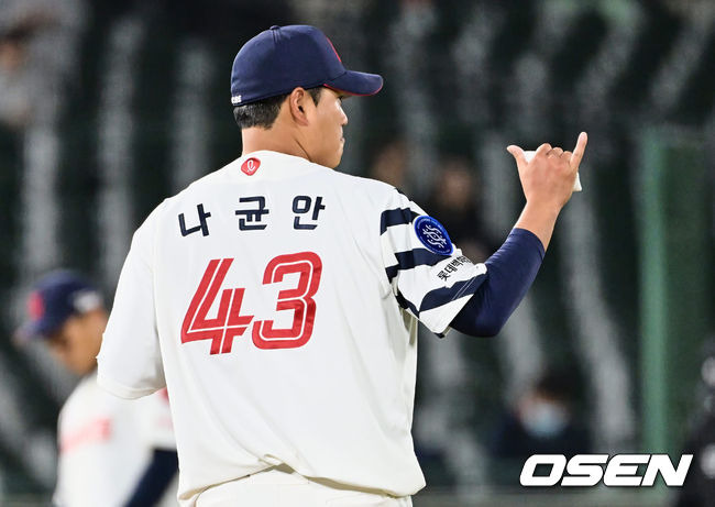 [OSEN=이석우 기자]롯데 자이언츠 나균안. 2023.04.27 / foto0307@osen.co.kr