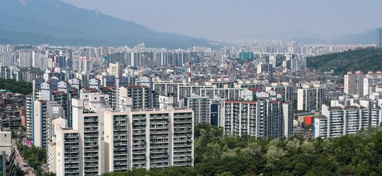 지난 9일 서울 강북구, 도봉구 아파트 단지 모습. 뉴스1