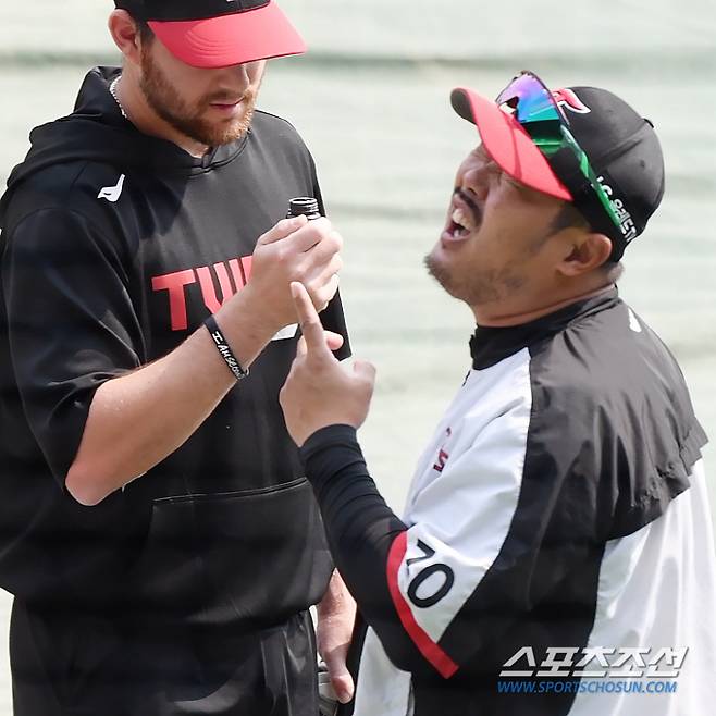 참을 수 없는 고통과 쾌감