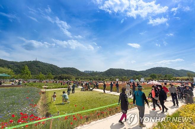 지난해 태화강 국가정원 봄꽃축제  [울산시 제공. 재판매 및 DB 금지]