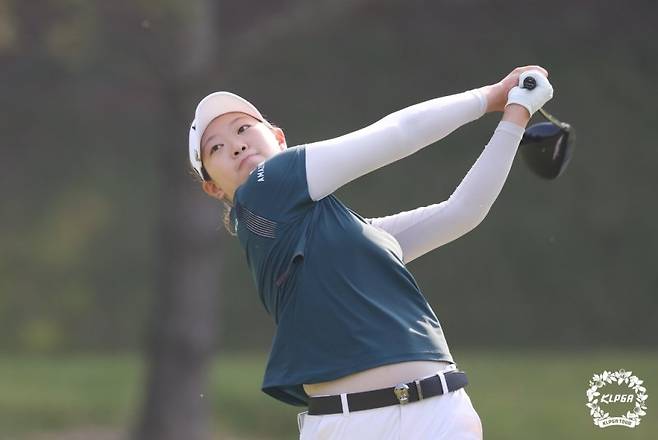 최근 엄청난 화제를 불러모으고 있는 신인 방신실 [KLPGA 제공]