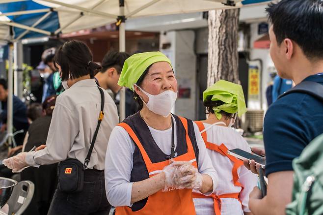 17일 오후 광주 동구 금남로에서 이정덕 오월어머니집 사무총장 인터뷰 ⓒ시사저널 최준필