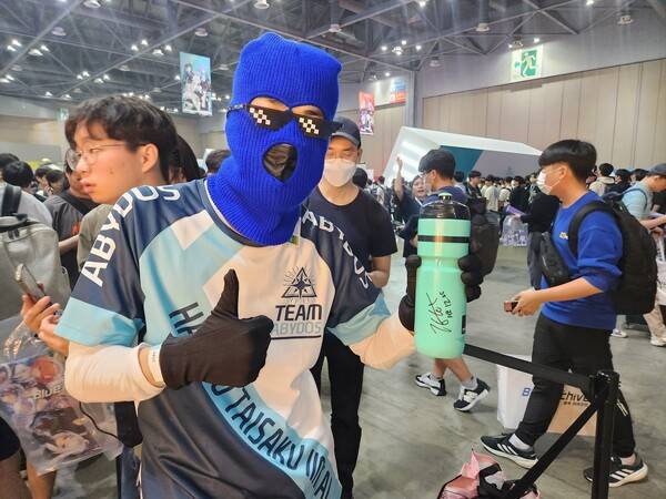 - 아비도스 대책위원회 복면 라이딩 시로코