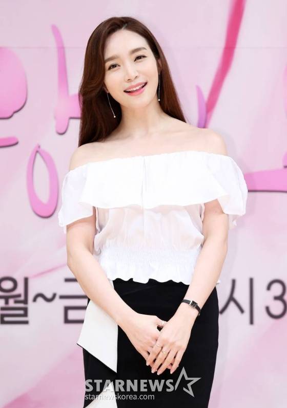 배우 이민영/사진=김휘선 기자 hwijpg@