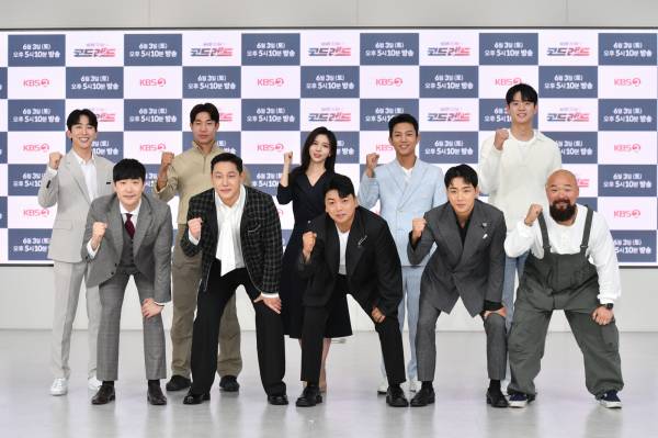 22일 KBS2 공익 예능프로그램 '생존게임 코드레드' 방송 기념 제작발표회가 진행됐다. 출연자 박군, 모태범, 조준호, 이승국, 문수인, 짱재, 곽범, 홍범석이 자리했다.(사진=KBS 제공)