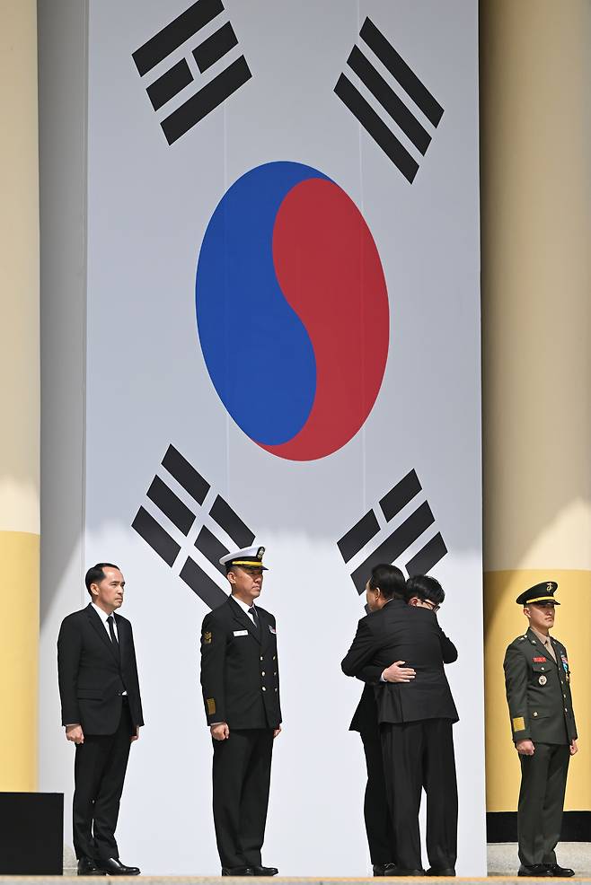 지난 3월 24일 열린 서해수호의 날 기념식에 윤석열 대통령이 참석했다. 그는 이날 북한 도발로 산화한 55명의 이름을 모두 불렀다. /대통령실