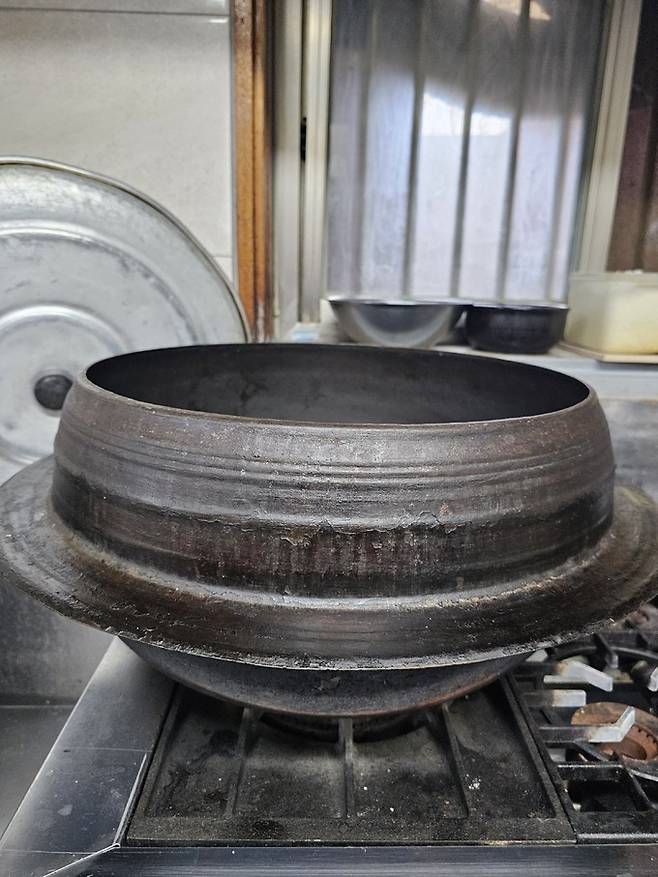 40년 세월의 가마솥.