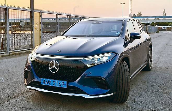 메르세데스-벤츠 EQS SUV. 사진 고성민 기자