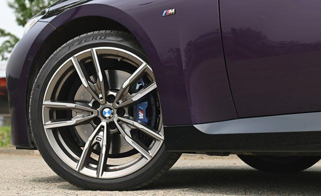 BMW M240i xDrive