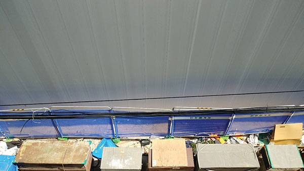 도심 곳곳의 상처들은 정말 우리를 치유할 수 있을까.