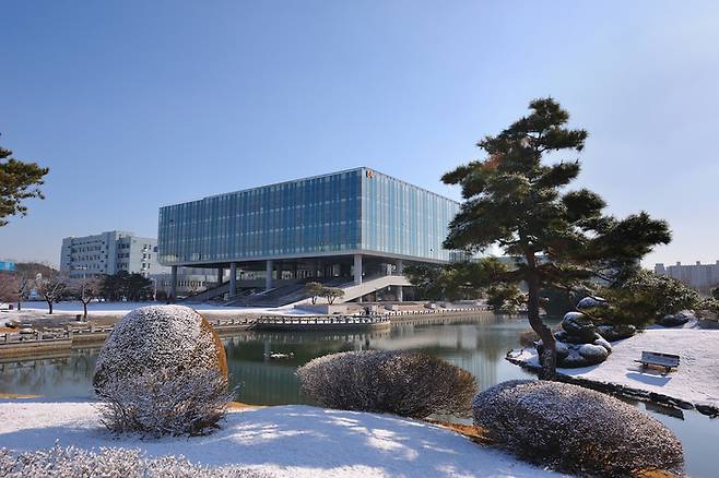 KAIST AI반도체 대학원 전경