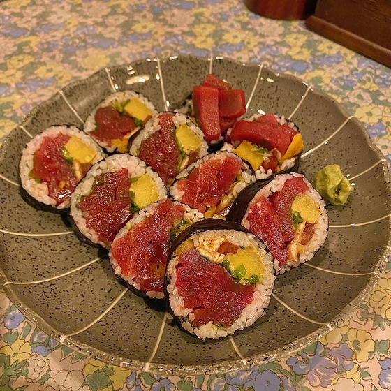 Nekono Kitchen's tuna futomaki [NEKONO KITCHEN]